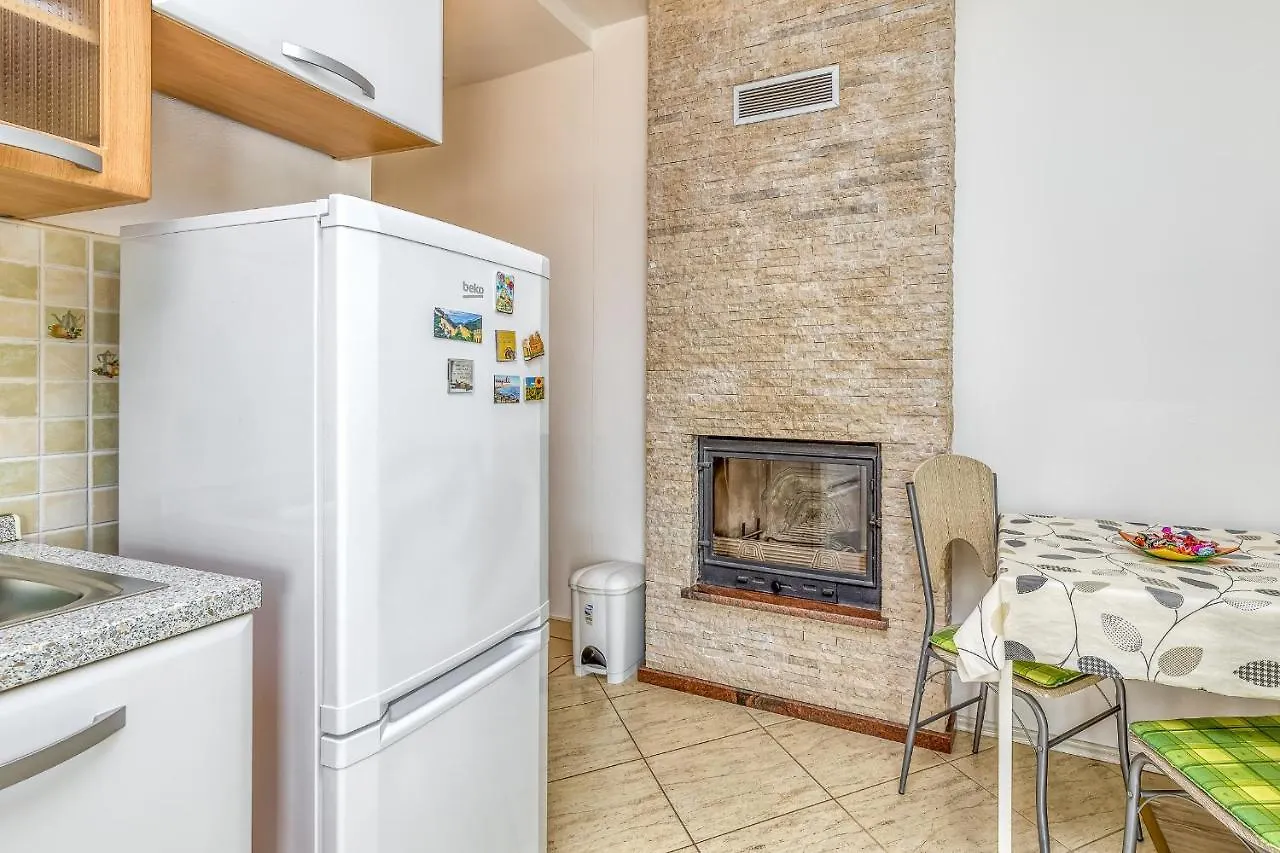 Studio Gordana With Terrace Funtana Apartment